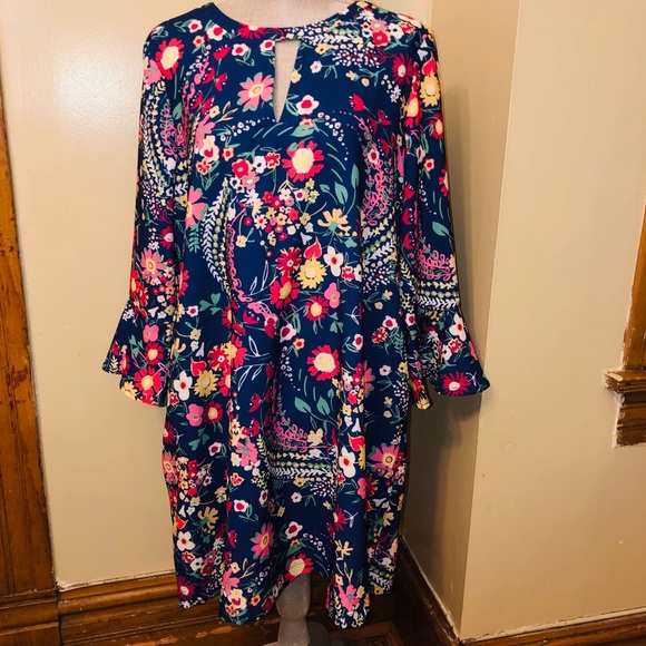 ECI‎ dress - Picture 4 of 4